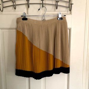 Bar III Colorblock Pleated Mini Skirt - M